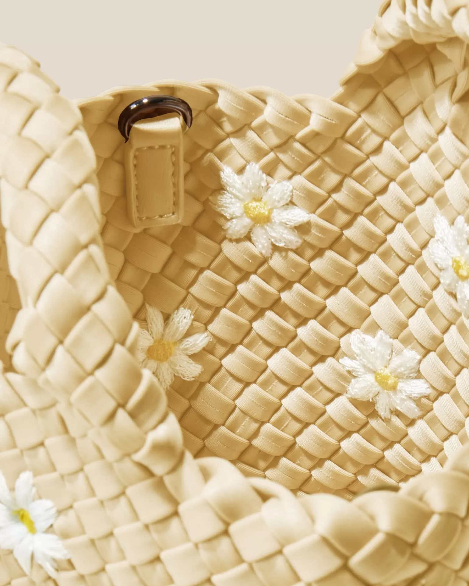 Totes<NAGHEDI St. Barths Petit Tote Daisy Blossom